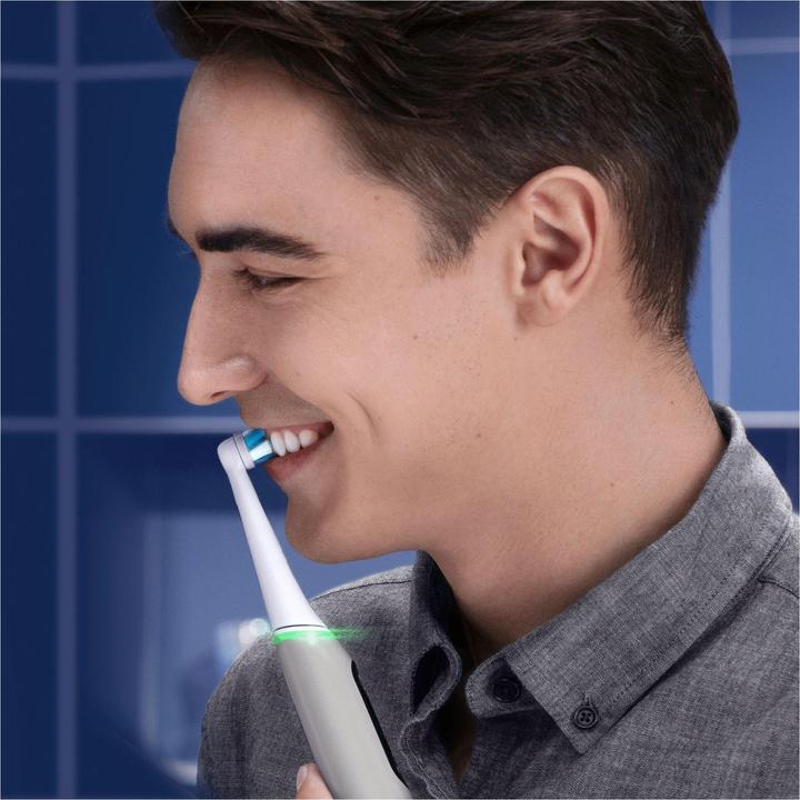 Produktbild Oral-B iO 6S Erwachsener Vibrierende Zahnbürste (Oszillierende Zahnbürste)