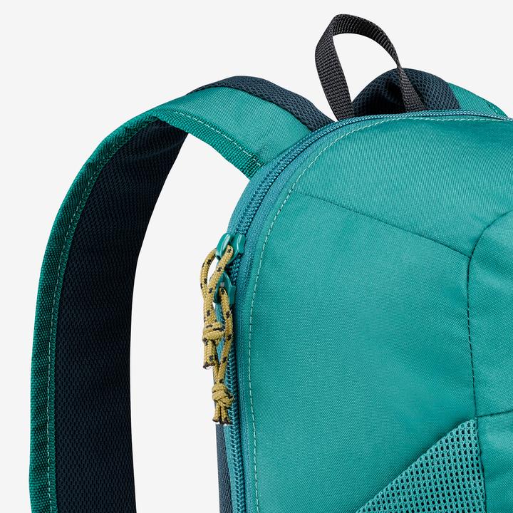 Actual product image Quechua Wanderrucksack 10L - Arpenaz NH100 grün (10 l)