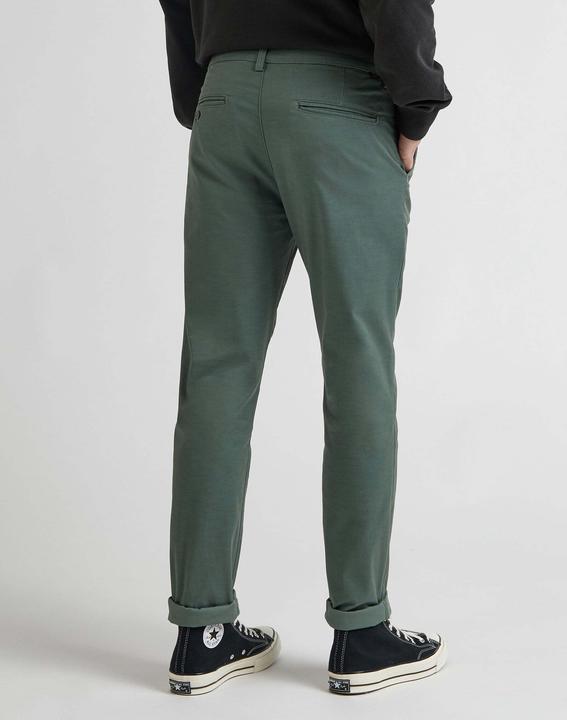 Actual product image Lee Leesures Slim Chino (32)