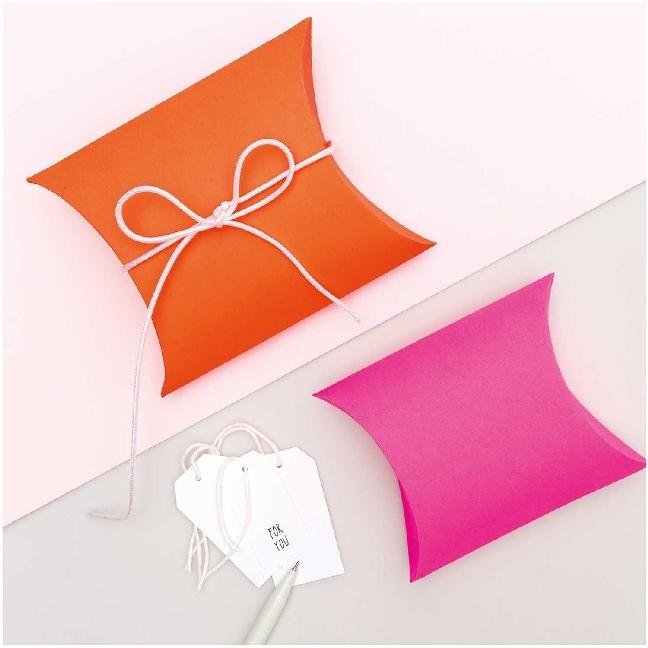 Image du produit Rico Design Boîtes cadeaux, rouge/pin.99001.21.83 (Papier cadeau, 6 x)