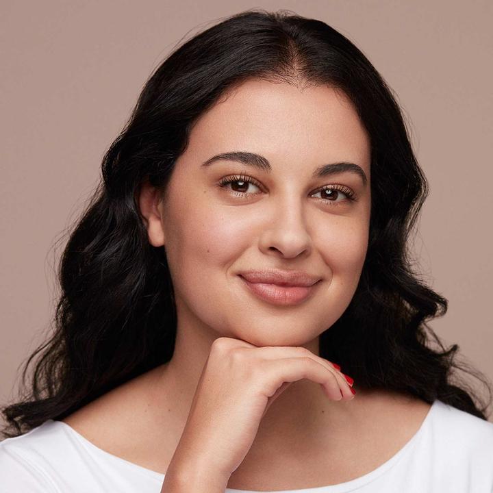 Actual product image Clarins Skin Illusion SPF15 No. 112 - Amber (No. 112 - Amber)