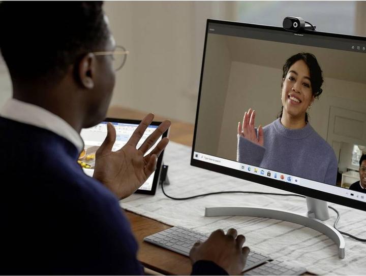 Produktbild Microsoft Modern Webcam (2 Mpx)