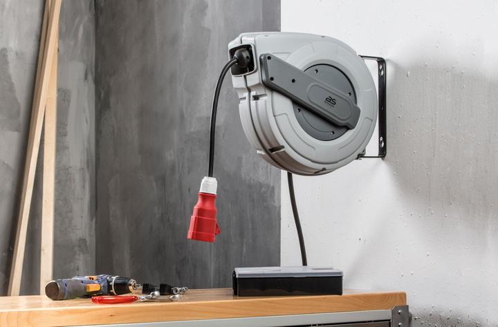 Produktbild As - Schwabe Automatischer CEE Kabelaufroller (15 m, 2.50 mm²)