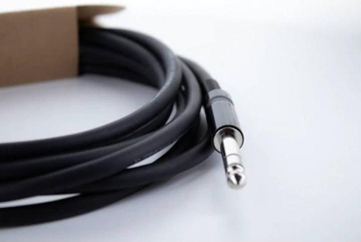 Actual product image Cordial EM 3 MV XLR Verbindungskabel (1x XLR-Stecker 3 polig - 1x Klinkenstecker (3 m, XLR)