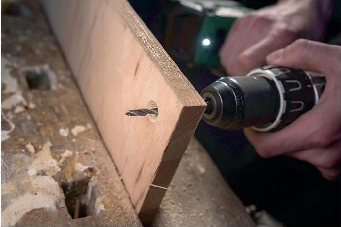 Produktbild Heller Holz-Spiralbohrer 18 mm 11927 (9.5 mm)