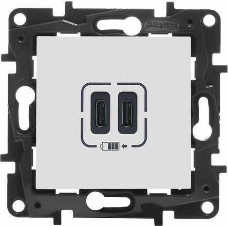 Actual product image Legrand USB-C charger Niloe Step 863139 double 2xUSB type C 3A white