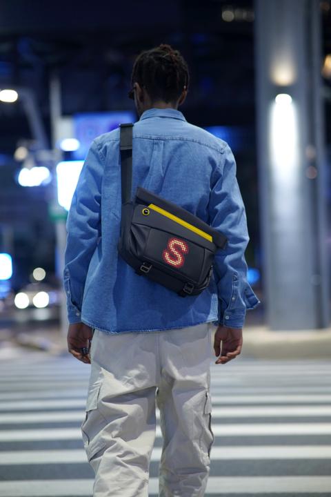 Produktbild Divoom Slingbag-Vblack (Fotorucksack)