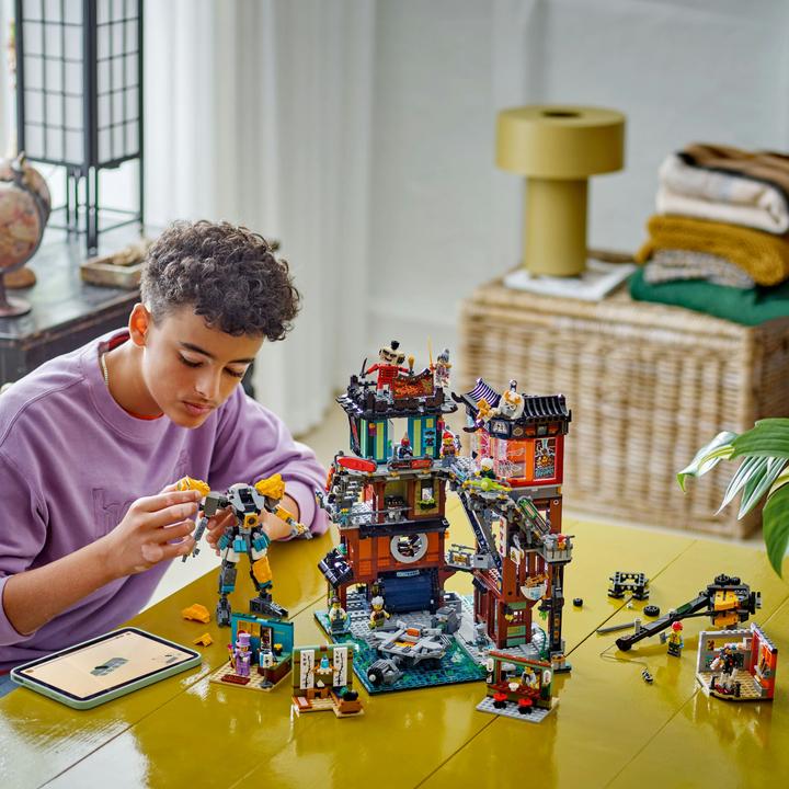 Produktbild LEGO Ninjago City Werkstätten (71837, LEGO Seltene Sets, LEGO Ninjago)