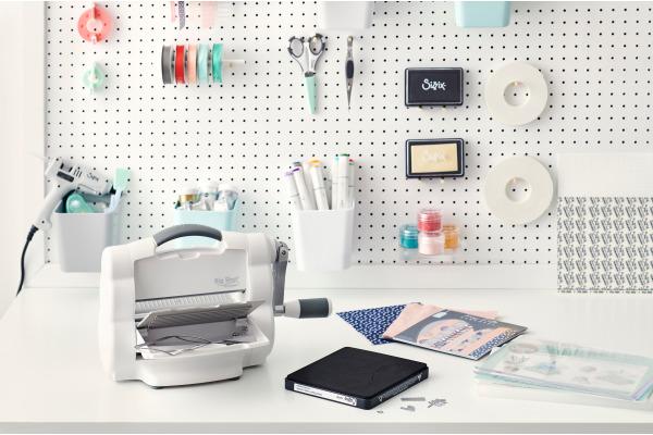 Produktbild Sizzix Big Shot Foldaway Starter Kit (10 Blätter, A5)