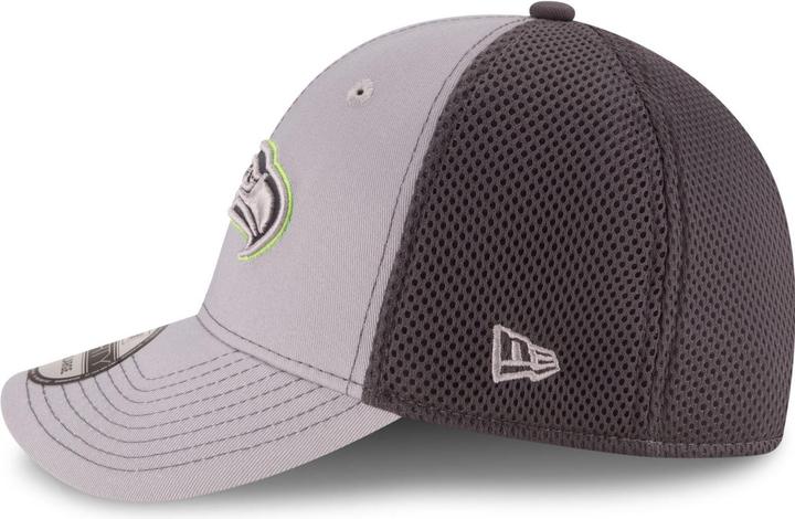 Actual product image New Era 39Thirty Stretch Mesh Cap - Seattle Seahawks - M/L (M, L)