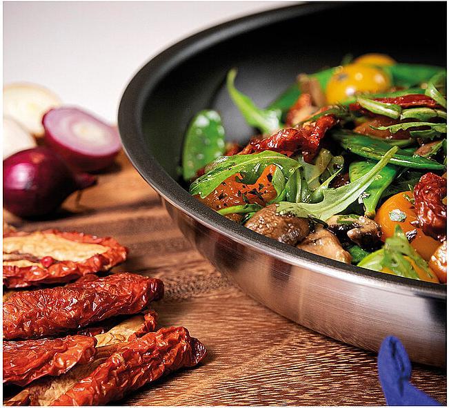Actual product image Spring Vulcano Classic (28 cm, Frying pan, Stainless steel, Cast aluminium)