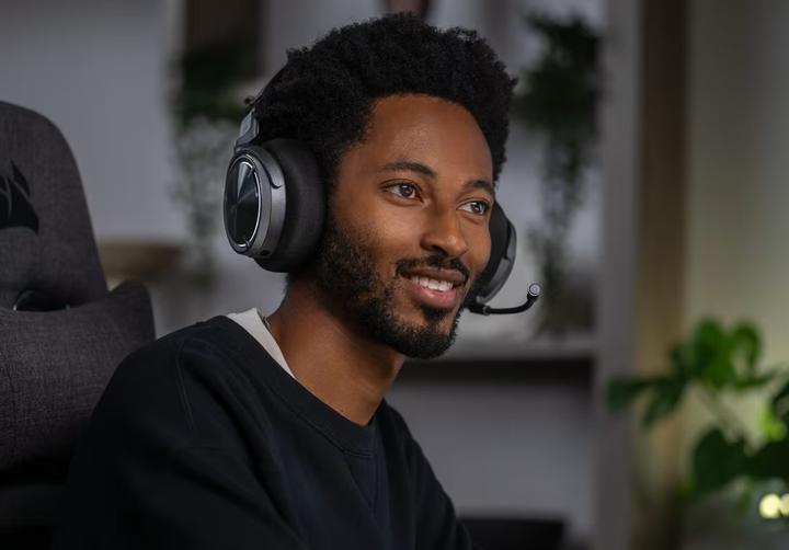 Actual product image Corsair Virtuoso Max (Wireless)