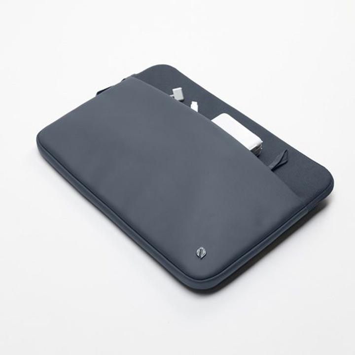 Actual product image Incase A.R.C. Sleeve for 14-inch Laptop - Navy (14", Universal)