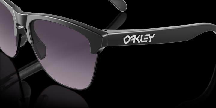 Produktbild Oakley Frogskins Lite