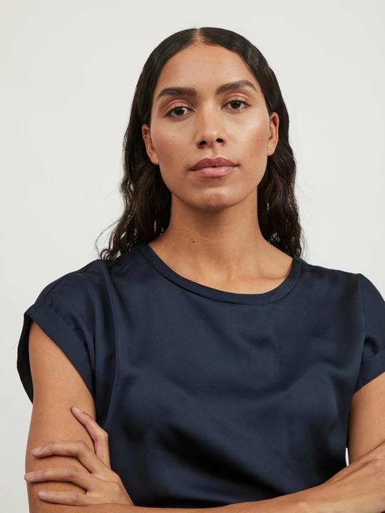 Actual product image Vila Shiny top with short sleeves (40)