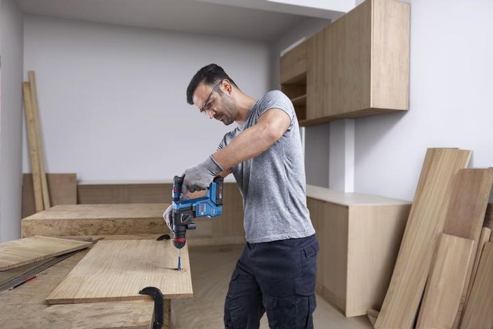 Produktbild Bosch Professional GBH 18V-18 X Akku-Bohrhammer mit ONECHUCK Solo (Akkubetrieb)