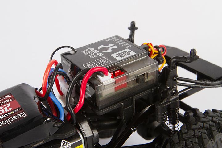 Produktbild Axial SCX24 Deadbolt Elektro Brushed Crawler 4WD 1:24 RTR rot (RTR Ready-to-Run)