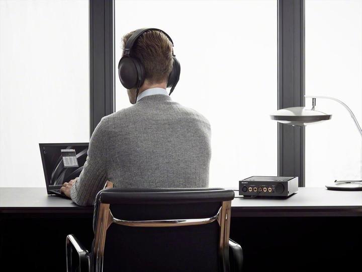 Image du produit Sony TA-ZH1ES Série Signature (USB-DAC, commutateur de gain)