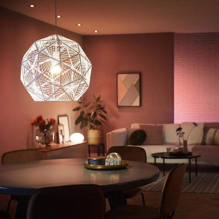 Image du produit Philips Hue White & Color Ambiance BT (E27, 6.50 W, 806 lm, 4 x, F)