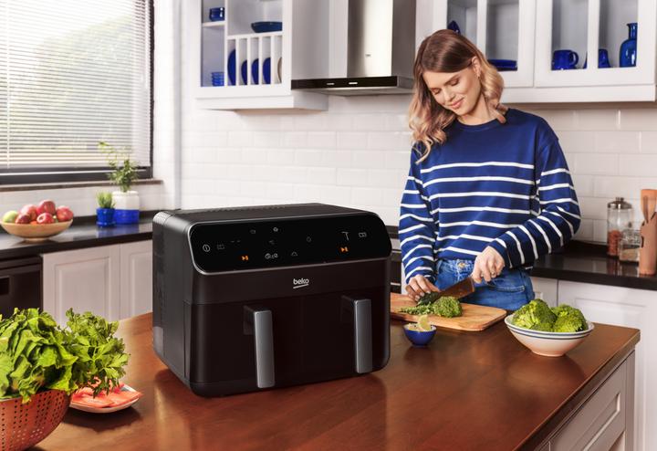 Actual product image Beko FRL5388B ExpertFry Dual Zone Air Fryer (EU plug)
