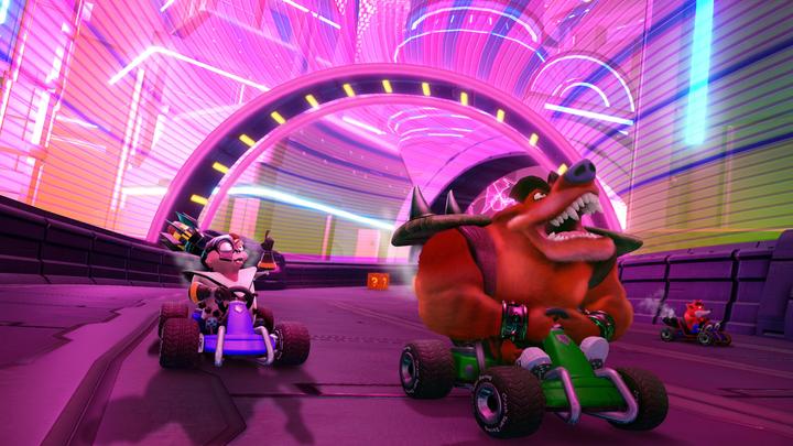 Actual product image Activision Crash Team Racing: Nitro Fueled (PS4, FR)