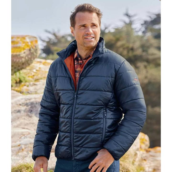 Actual product image Atlas For Men Mens Lightweight Puffer Jacket (M)