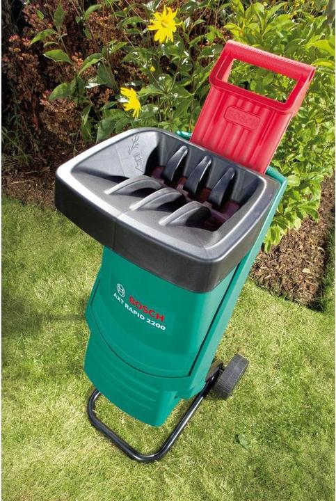 Produktbild Bosch Home & Garden Axt Rapid 2000