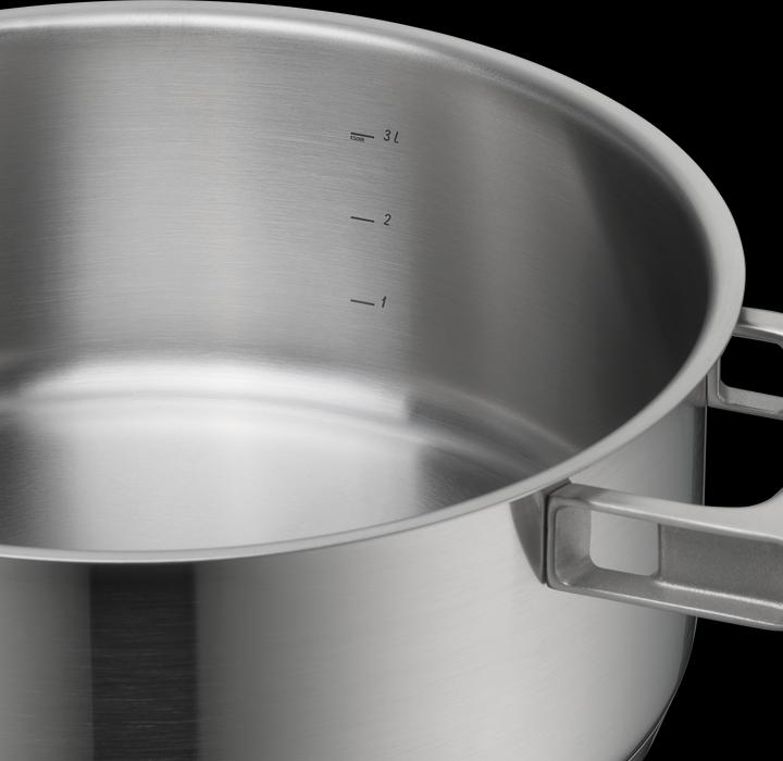 Produktbild WMF Ultimate Cool+ Bratentopf mit Deckel, 24 cm (24 cm, Bräter + Schmortopf, Edelstahl)