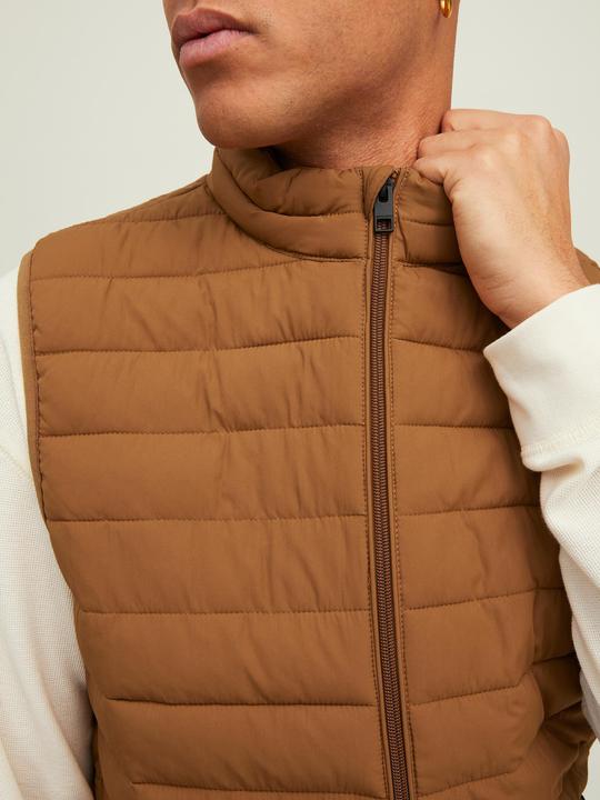 Actual product image Jack & Jones Recycling- Weste (S)