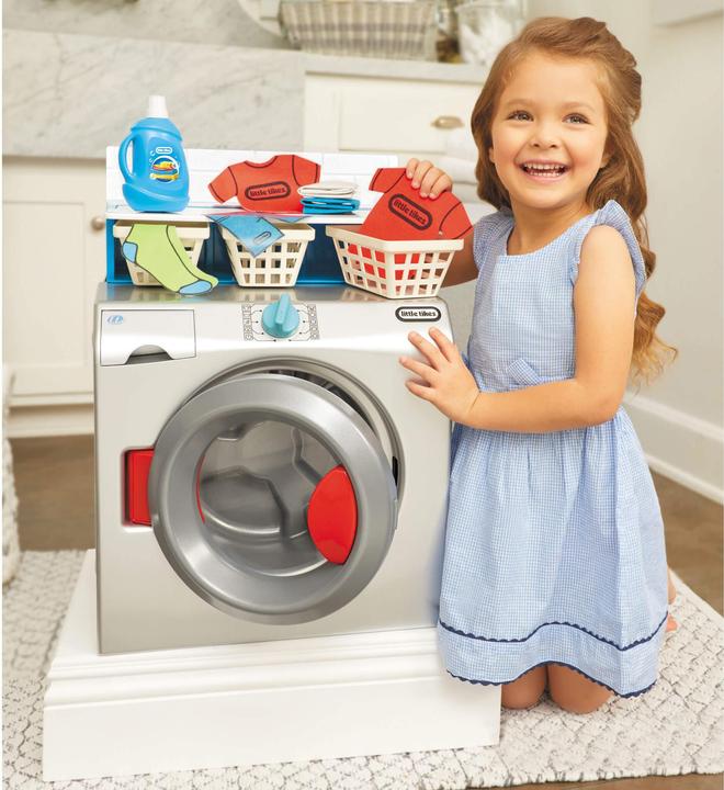 Actual product image MGA Toy washing machine 29 x 39.4 x 52.3 cm Interactive washing machine