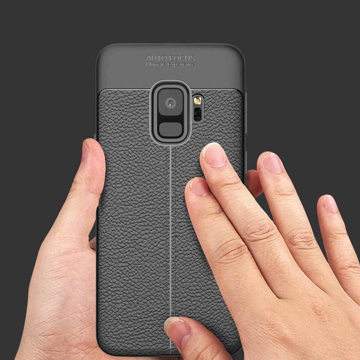 Actual product image Cadorabo TPU Cover Faux Leather Structure (Samsung Galaxy S9+)
