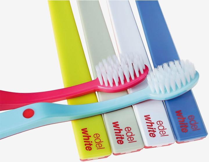 Actual product image Edel + White Flosserbrush Toothbrush Ultrasoft Duo PET Box (Extra soft, 2 x)