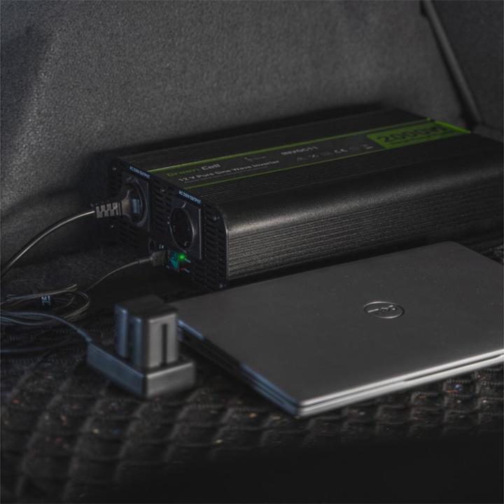 Actual product image GreenCell Car Power Inverter Converter 24V to 230V 500W/1000W with USB
