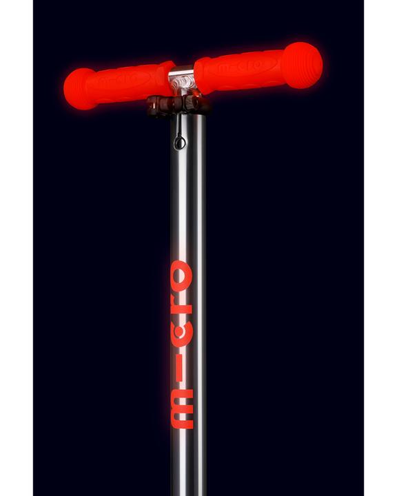 Actual product image Micro Kickboard Maxi Deluxe