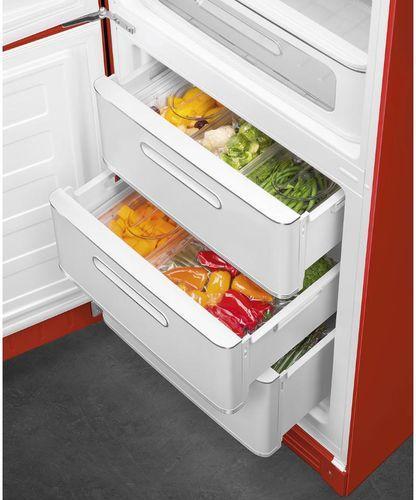 Actual product image Smeg Retro style fridge-freezer FAB32LRD5 Red, Left (331 l)