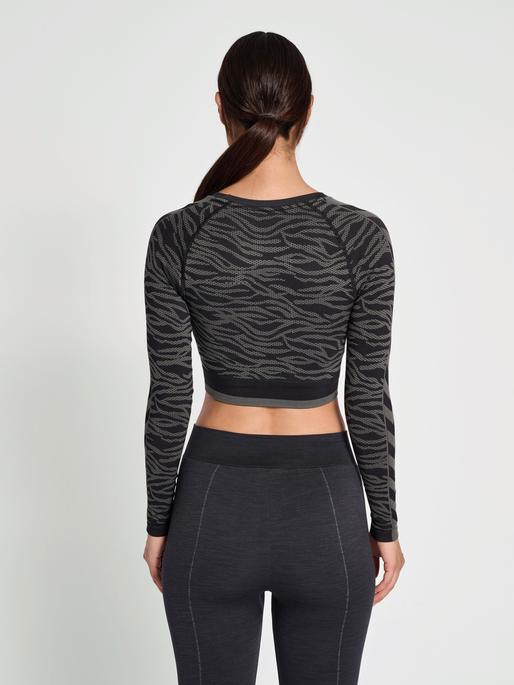 Actual product image hummel Mt Saga Seamless Crop T-Shirt Ls (S)