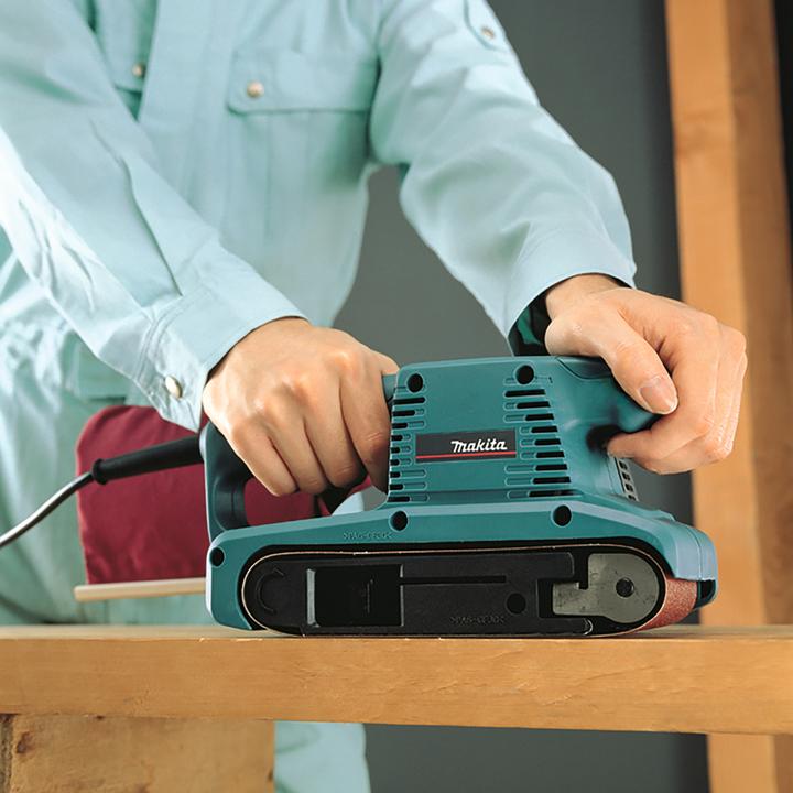 Actual product image Makita 9910 (Belt sanders, 650 W)