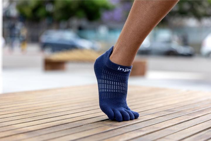Actual product image Injinji Women's Run Lightweight No-Sho (XS/S)