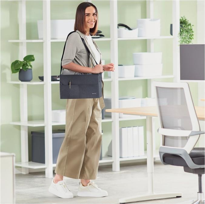 Actual product image Leitz Esselte laptop bag (A4)