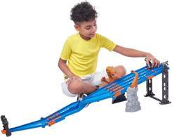 Produktbild Zuru Metal Machines - Playset - 4 Lane Raptor Attack Set (6740)