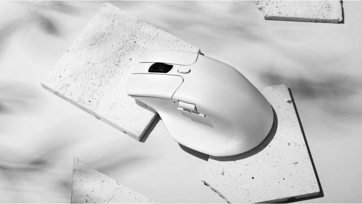 Actual product image Keychron M6 4K (Wireless, Cable)