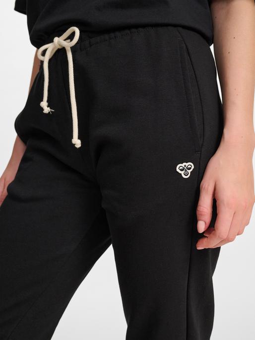Actual product image hummel hmlLOOSE SWEATPANT BEE (XS)