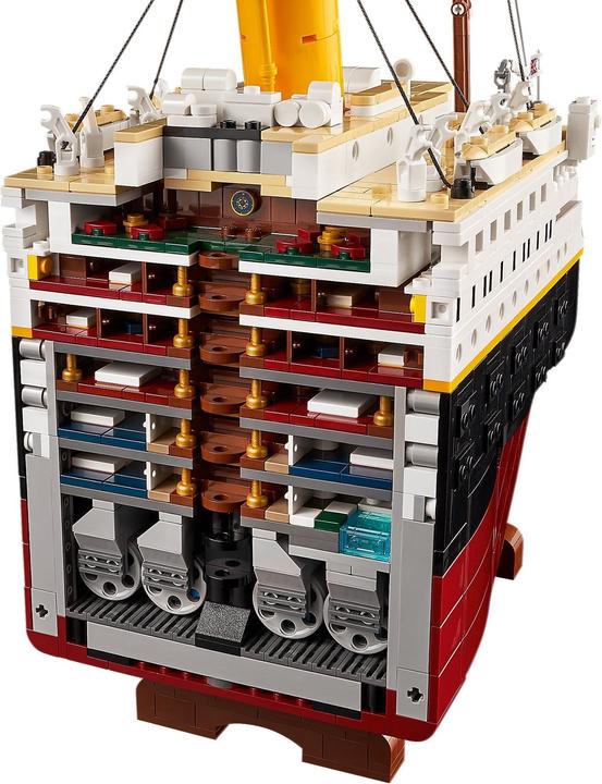Actual product image LEGO Titanic (10294, LEGO Creator Expert, LEGO Rare Sets)