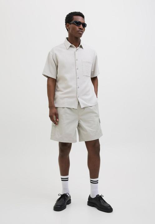 Actual product image Jack & Jones Wide Leg Fit Cargo Shorts Cargo Shorts (XL)