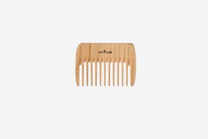 Actual product image Kost Kamm String comb wood WIDE 10cm