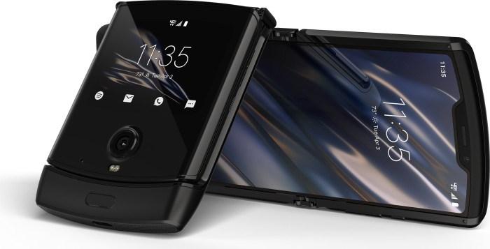 Actual product image Motorola Razr (128 GB, Noir Black, 6.20", eSIM, 16 Mpx, 4G)