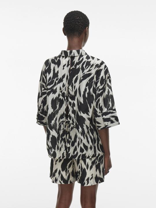 Actual product image Rouge Edit Oversized Kurzarmhemd (42)
