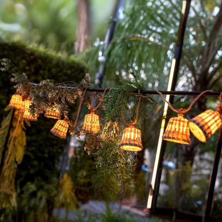 Produktbild Newgarden New Garden Garland lift black colour