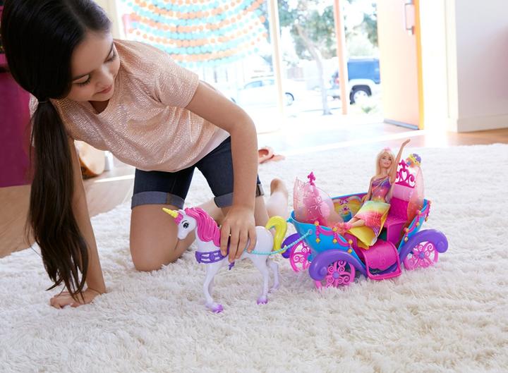 Produktbild Barbie Regenbogen Prinzessin, Einhorn und Kutsche