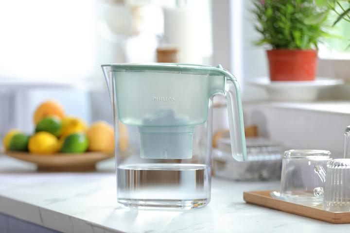 Actual product image Philips Micro Xclean 4l jug green AWP2938GNT (4 l)